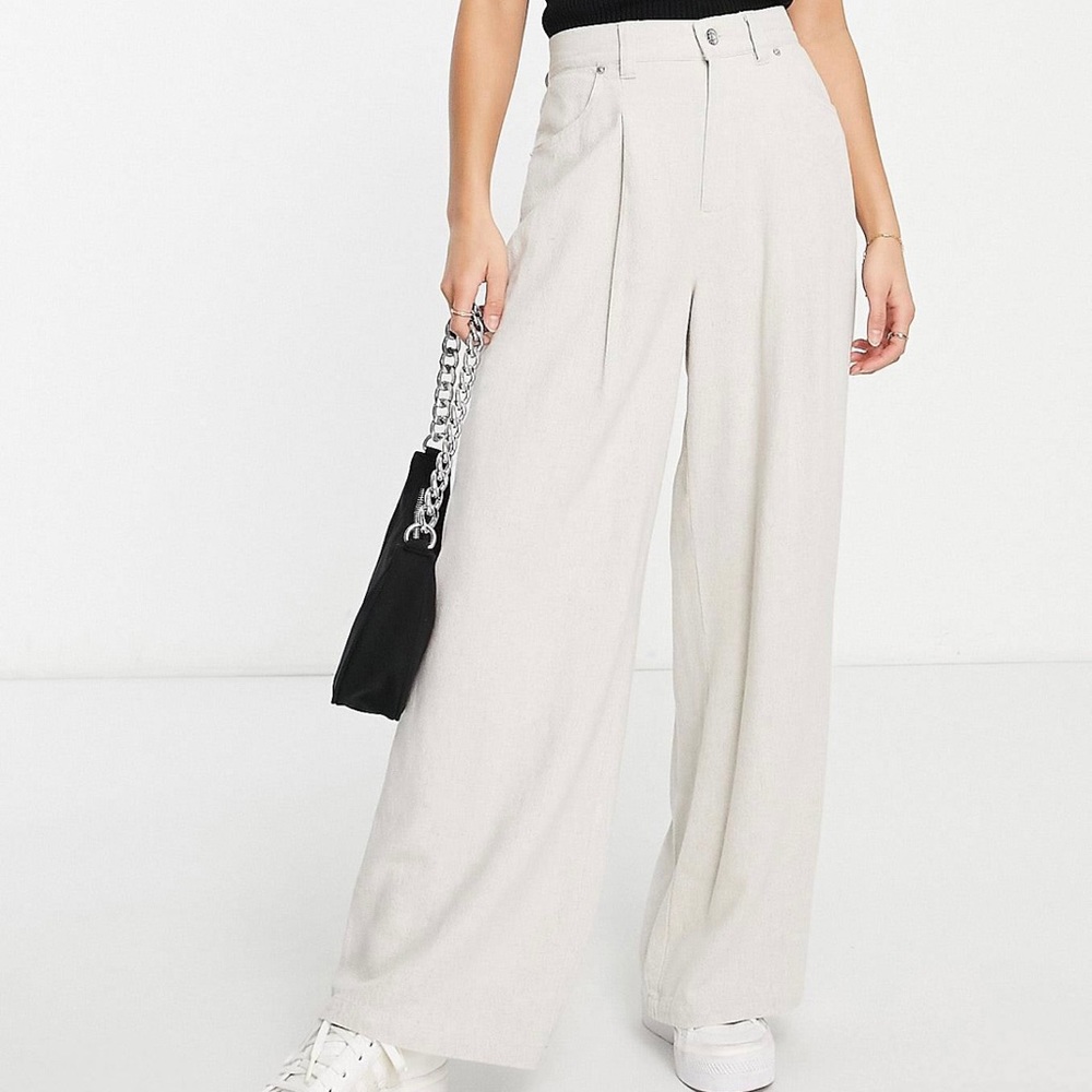 Petite Wide leg linen pants in oatmeal